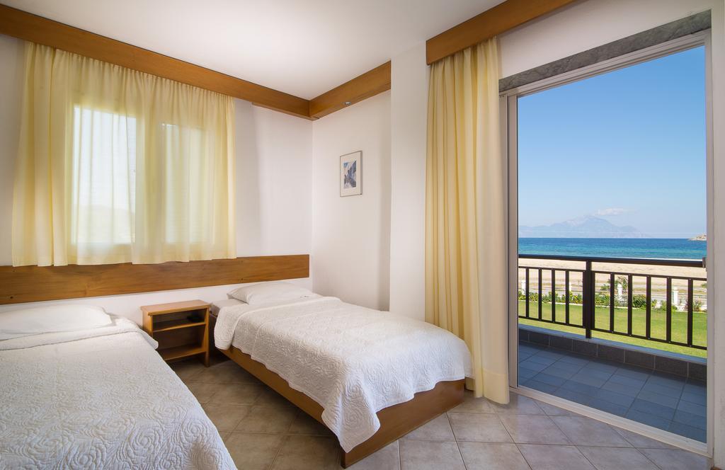 Linaraki & Halkidiki Apartment *